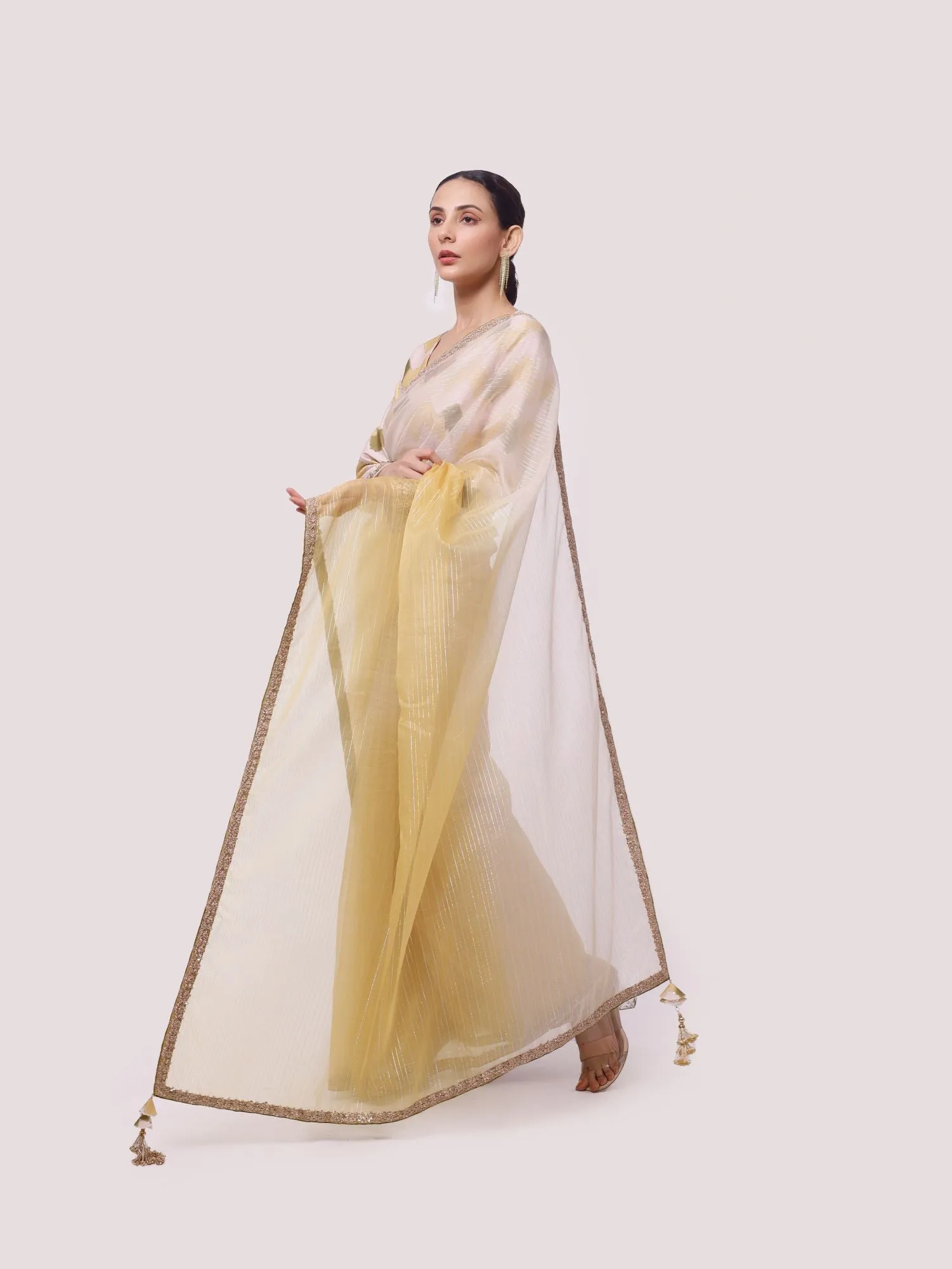 90Z821-RO Yellow - Off-white Dual Toned Organza Saree