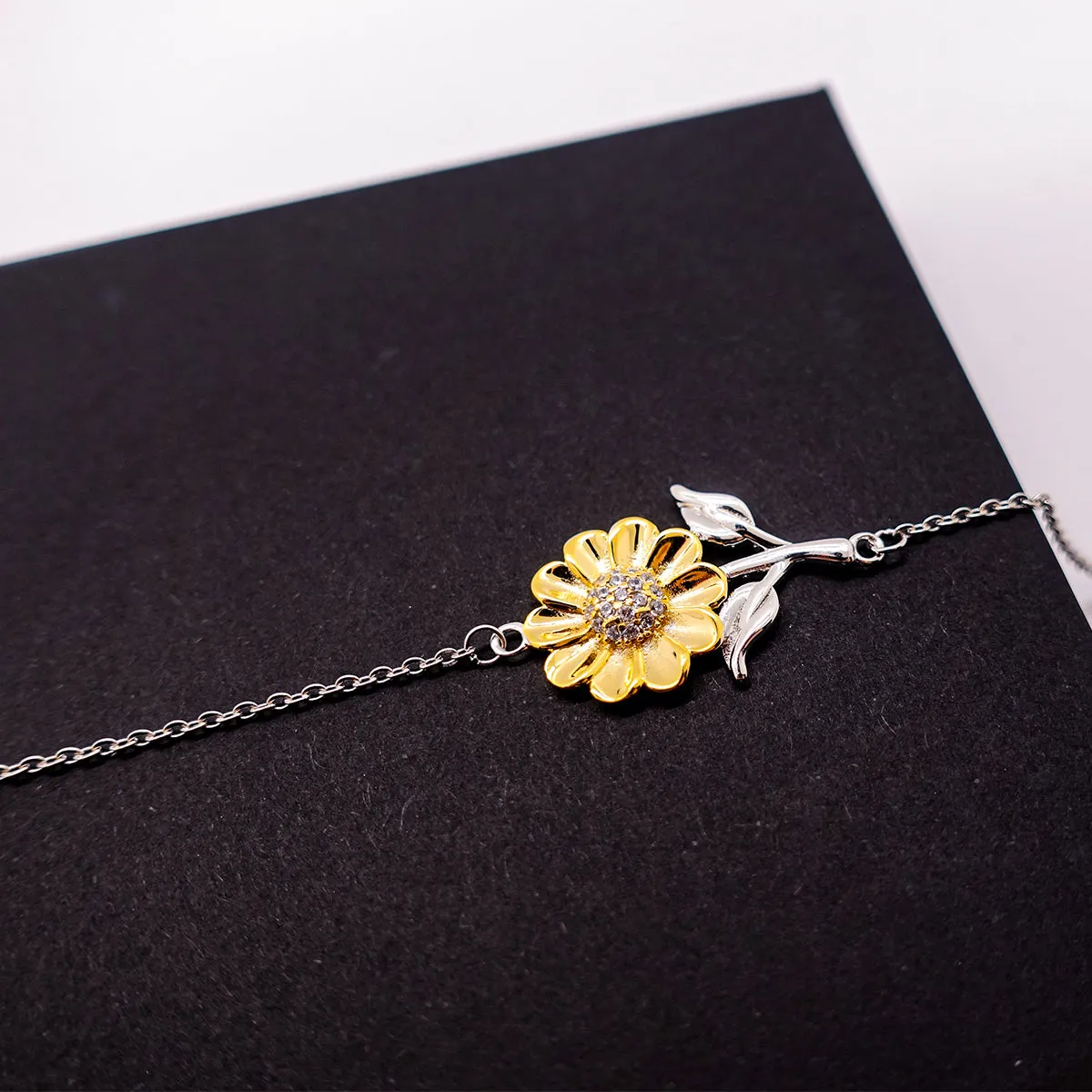 Badass Coach Gifts, I'm Coach not a magician, Sarcastic Sunflower Bracelet for Coach Birthday Christmas for  Men, Women, Friends, Coworkers