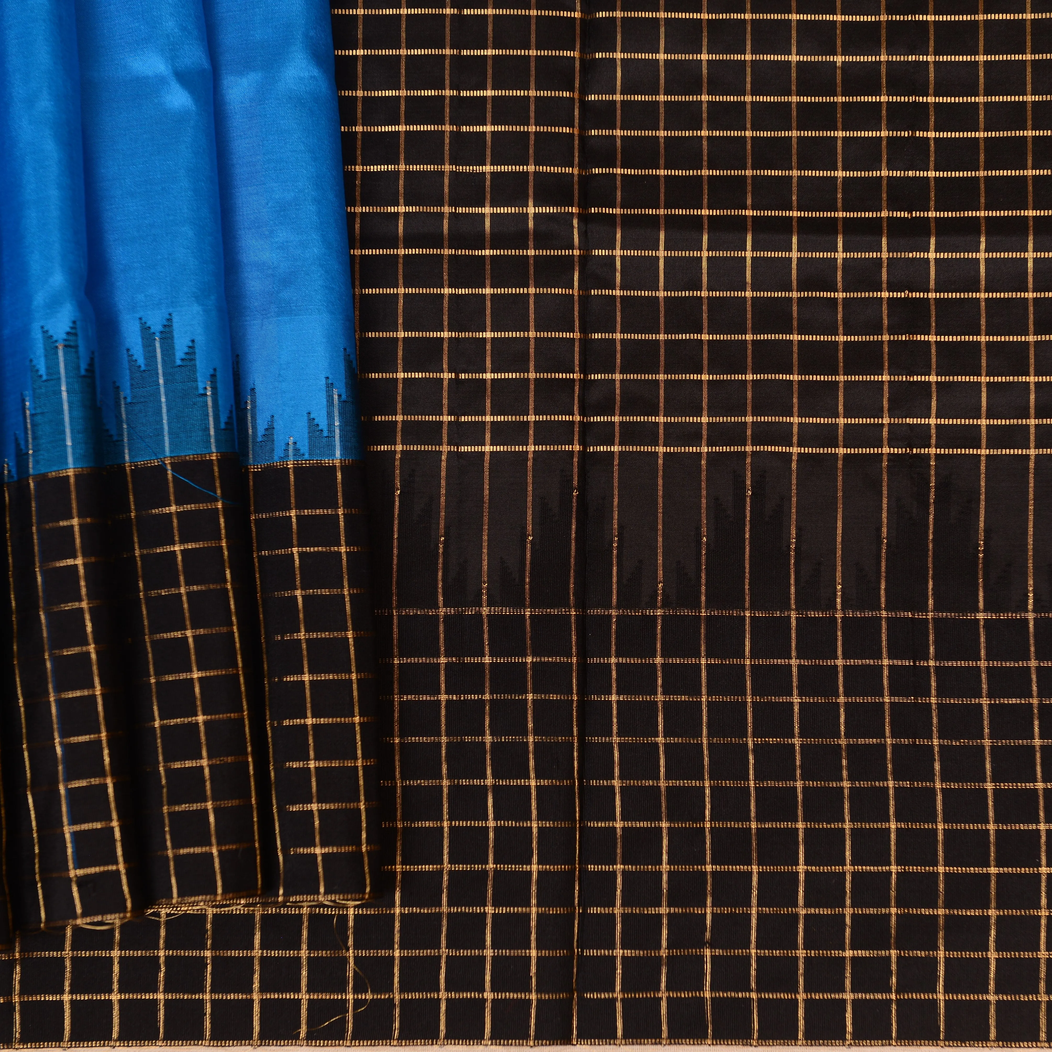 Handwoven Blue with Black Bangalore Silk Saree - 118N006246DSJ