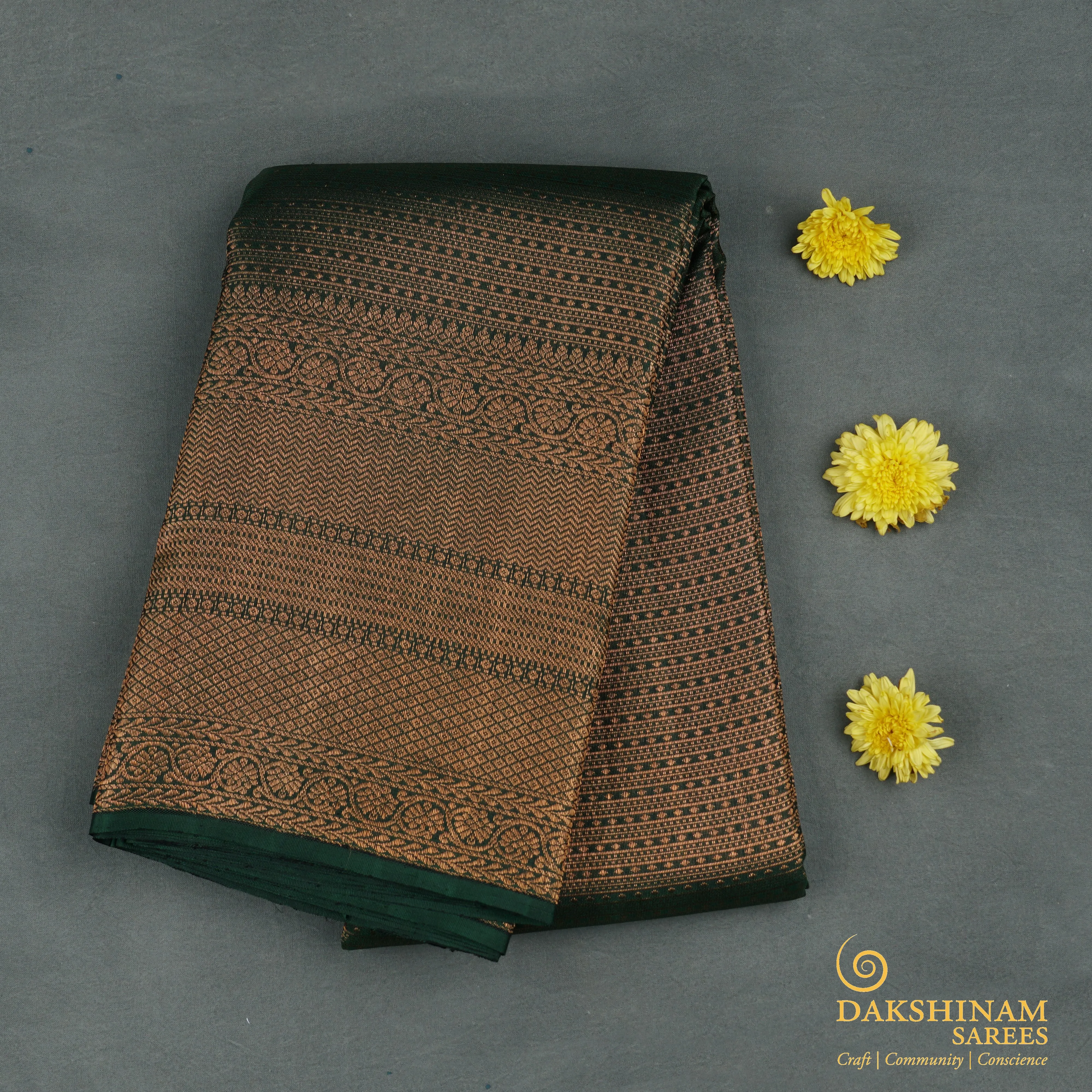 Handwoven Green Kanjivaram Silk Saree - 1704T008273DSC