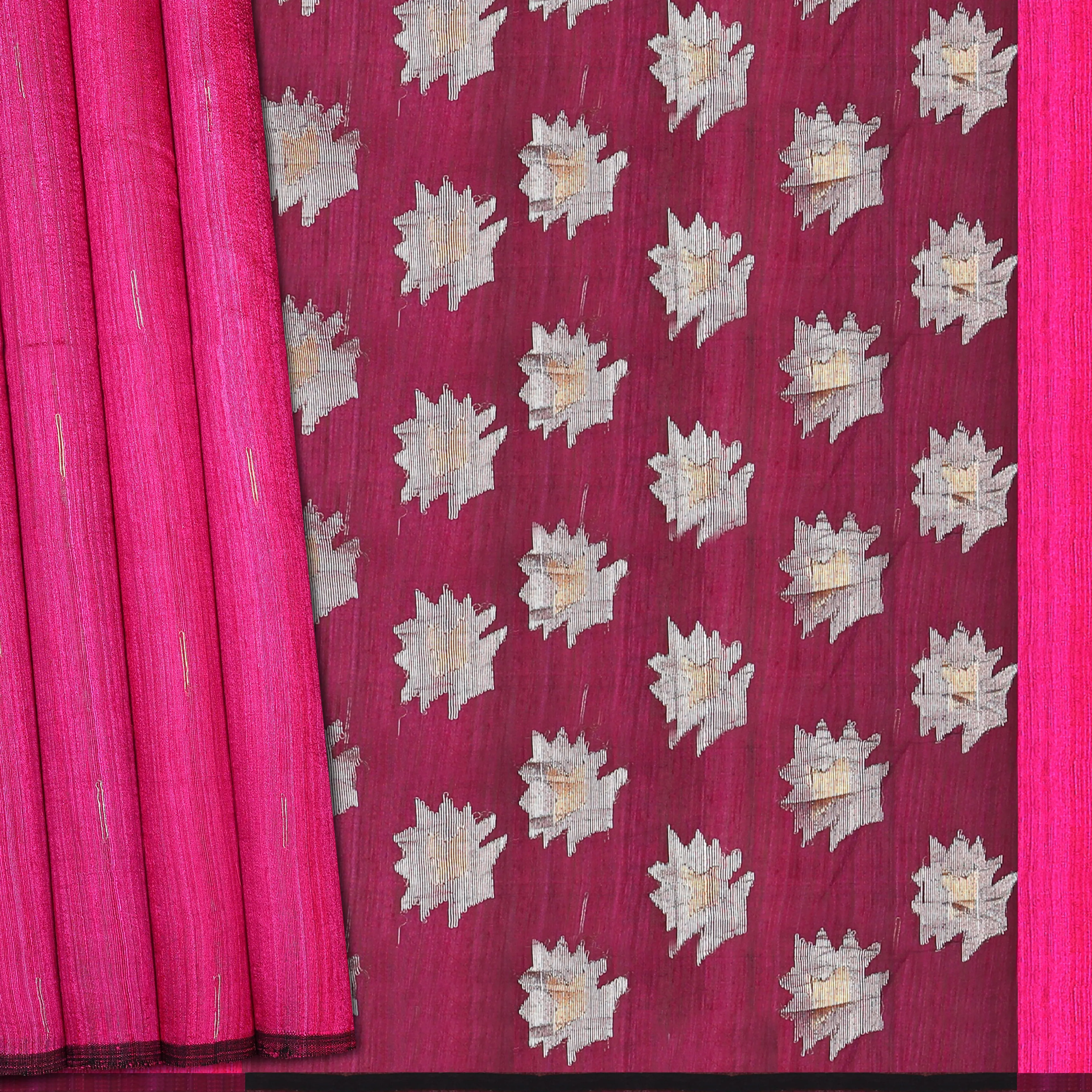 Handwoven Magenta with black Matka Silk Saree - 1276T003875DSC