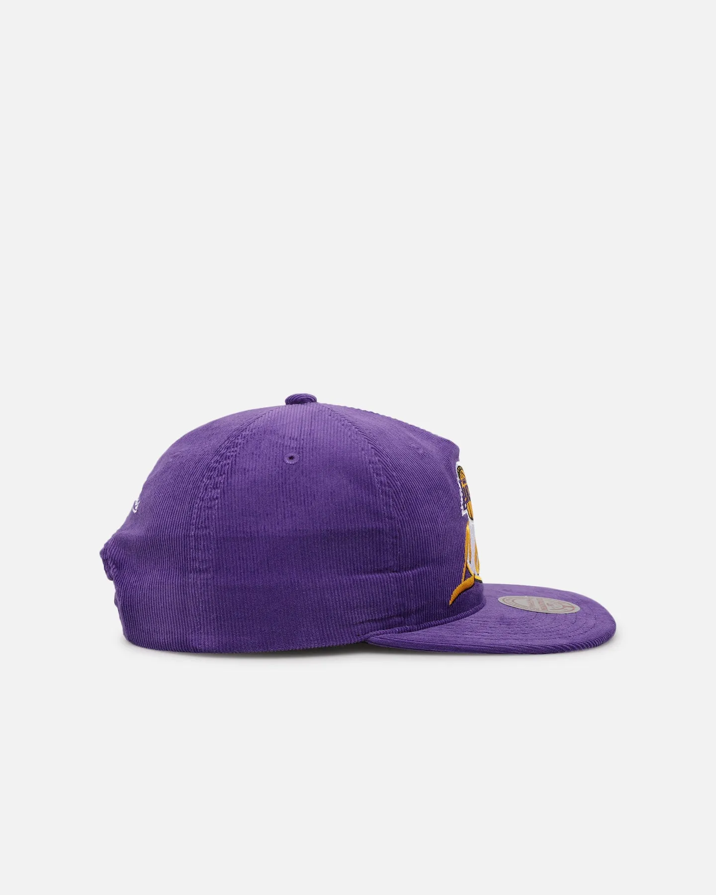 Mitchell & Ness Los Angeles Lakers Centre Circle Origin Snapback Purple