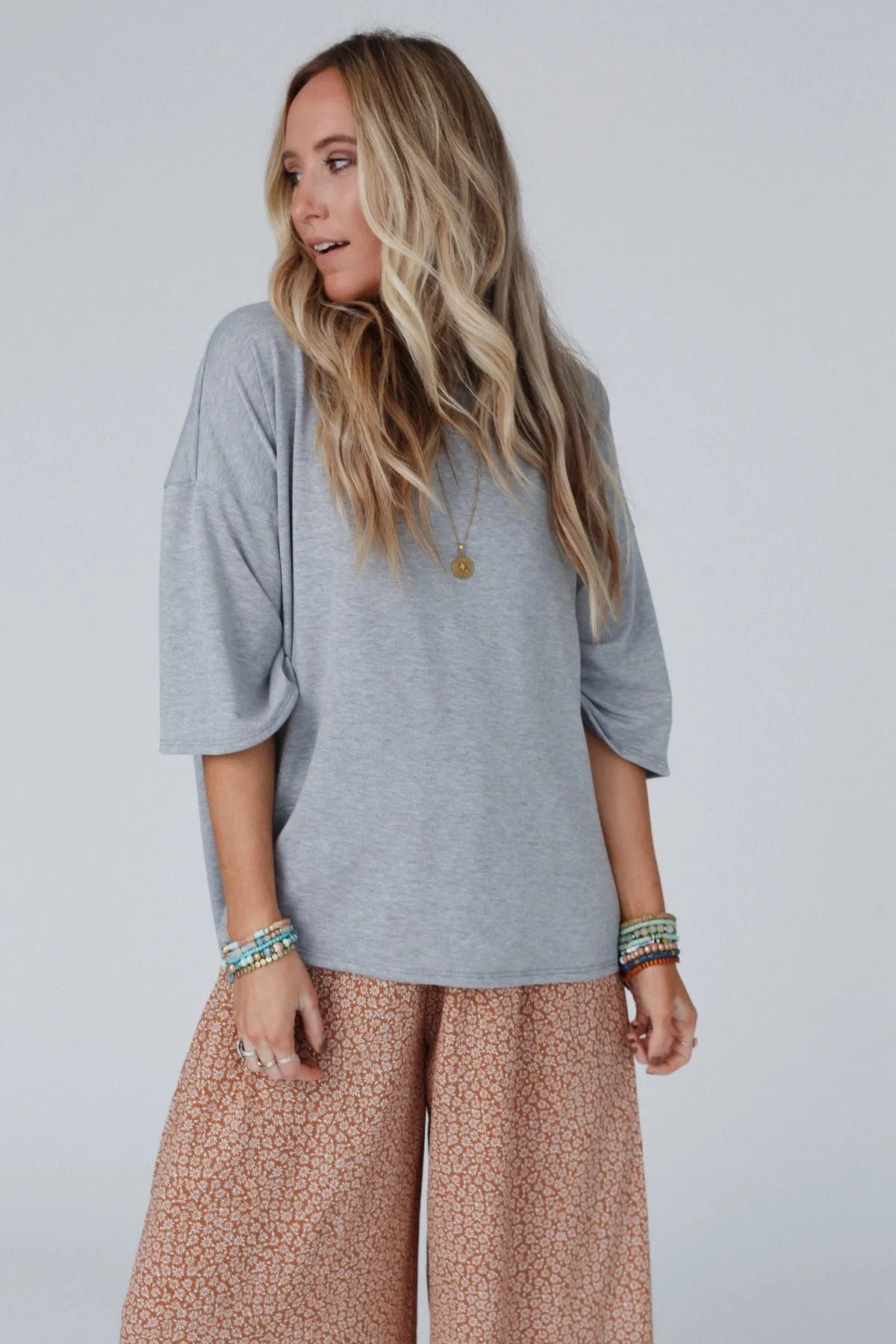 Must Have High Low Tee - Heather Gray