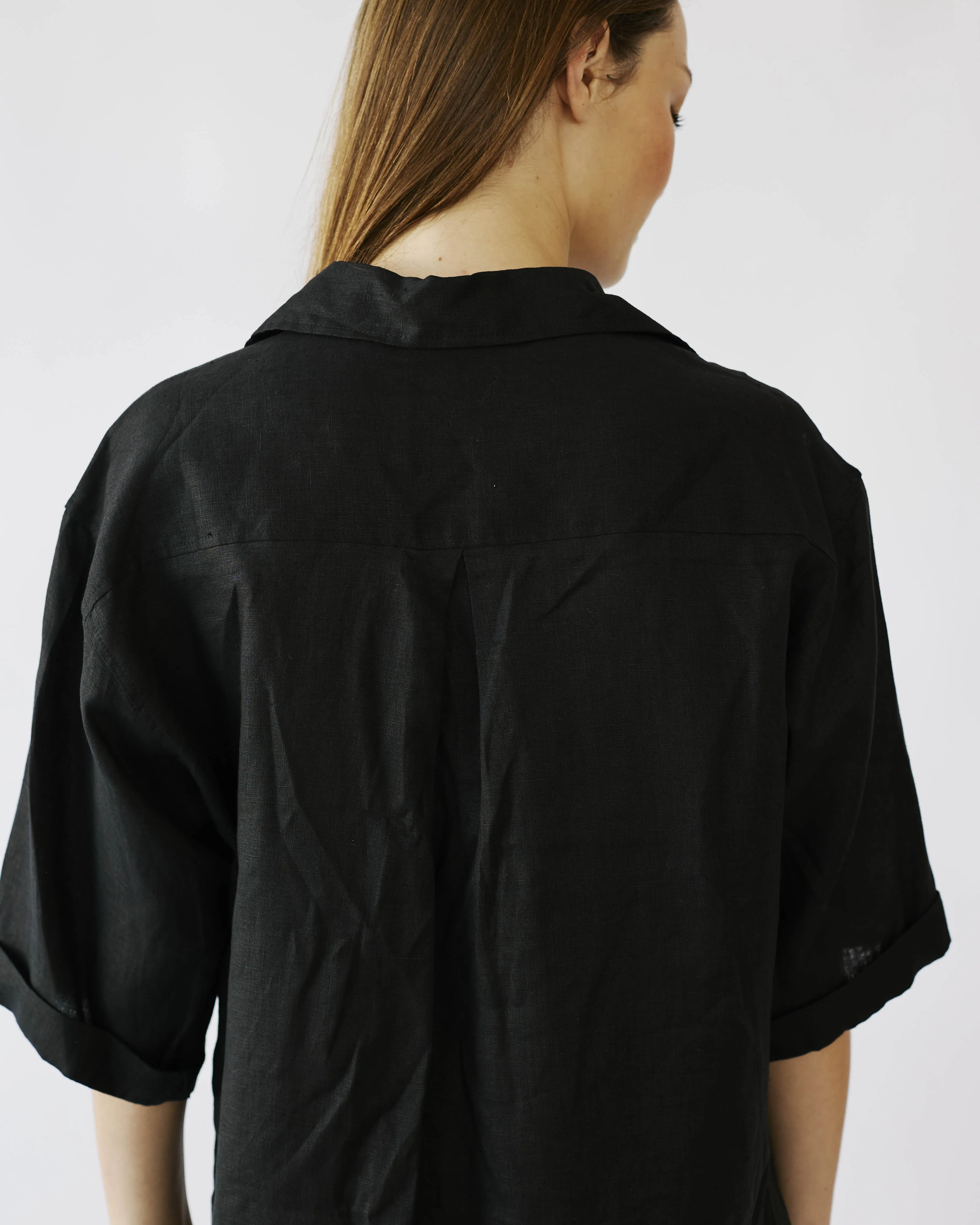 Oversized Linen Shirt in Black