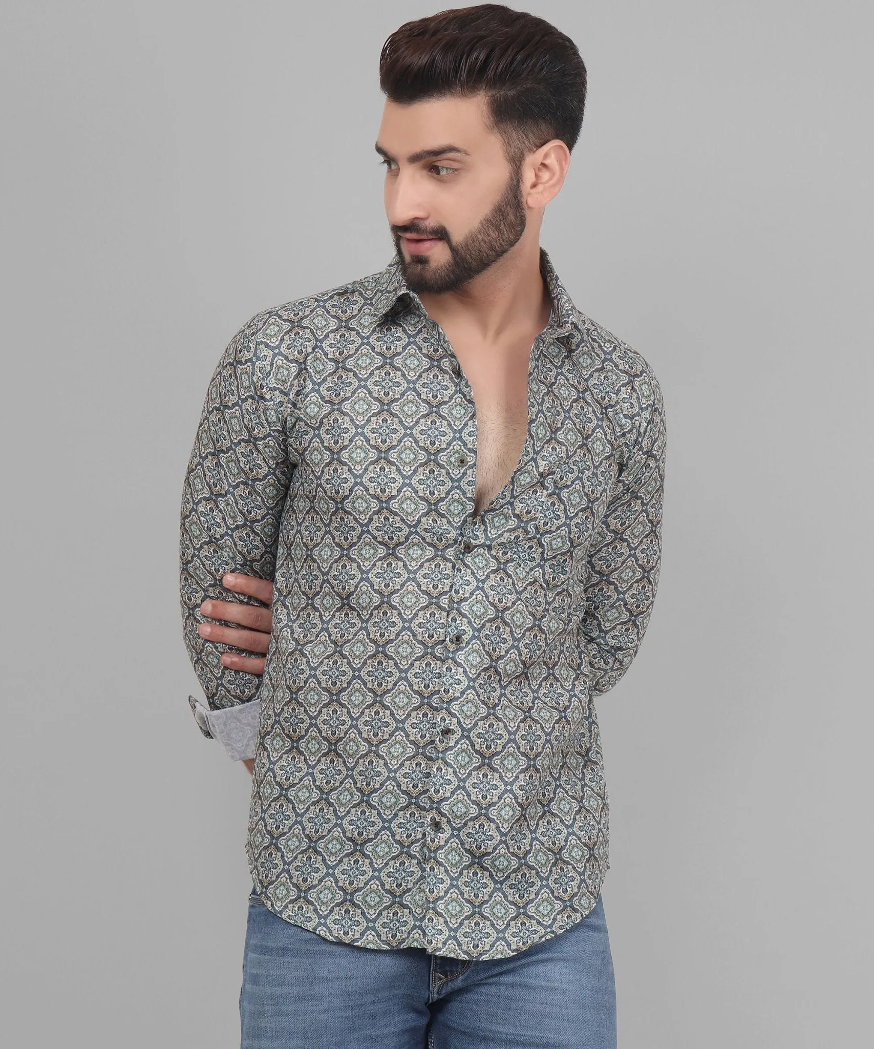 Retro Full Sleeve Printed Casual Cotton Button-Up Shirt For Men