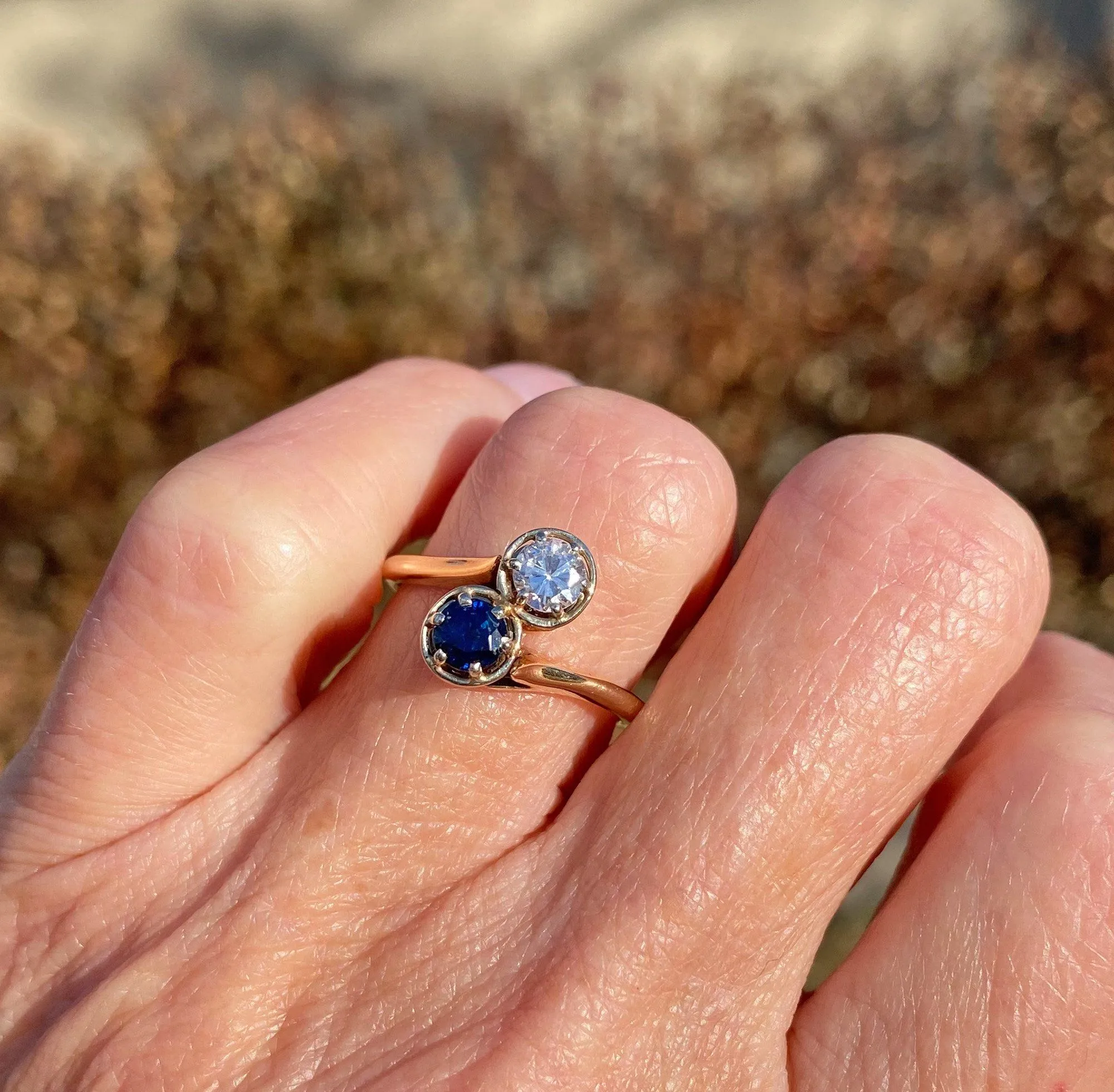 Sapphire and Diamond Toi et Moi Ring in 14K Gold