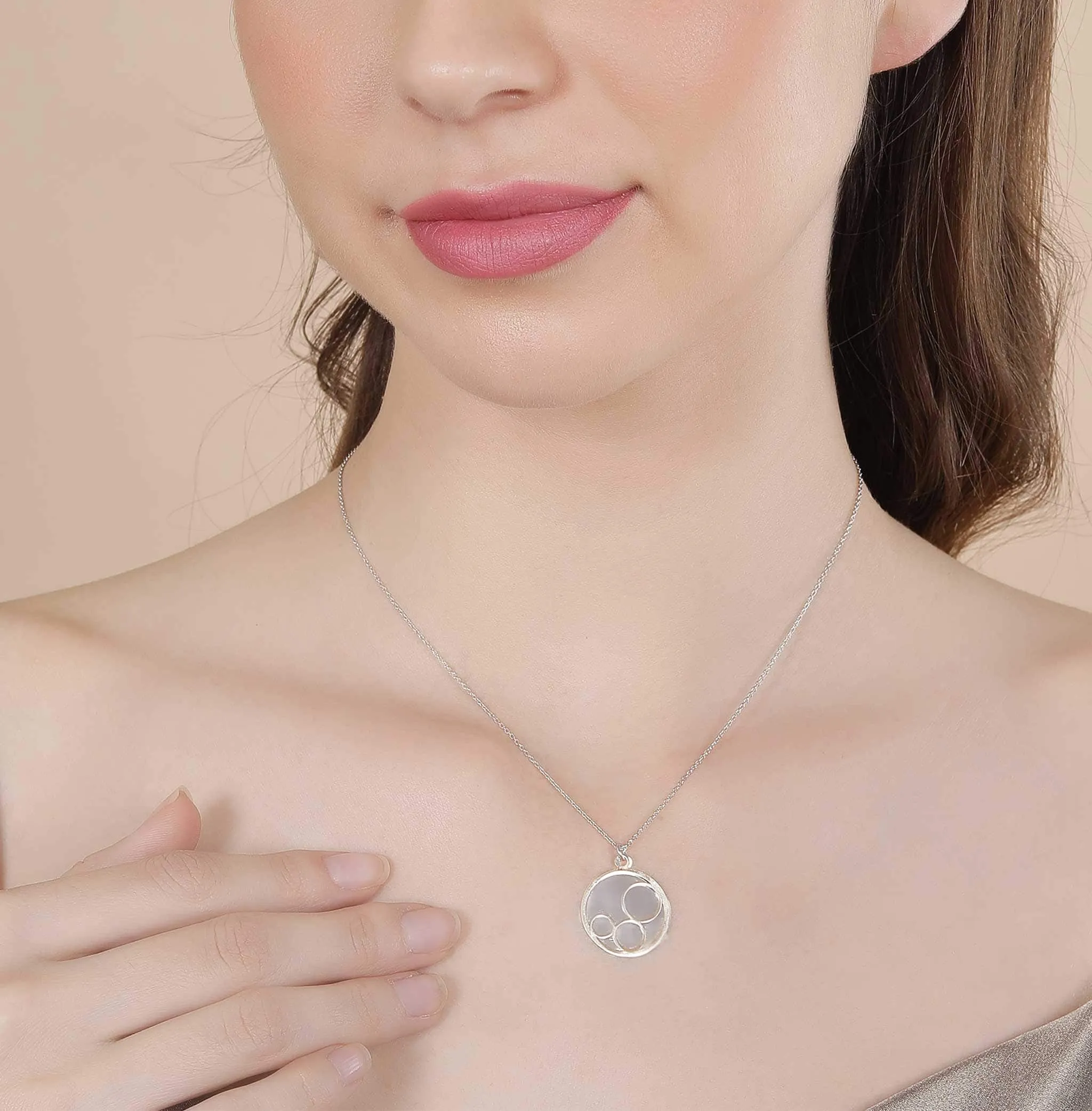 Silver Circular Shaped Pendant Necklace