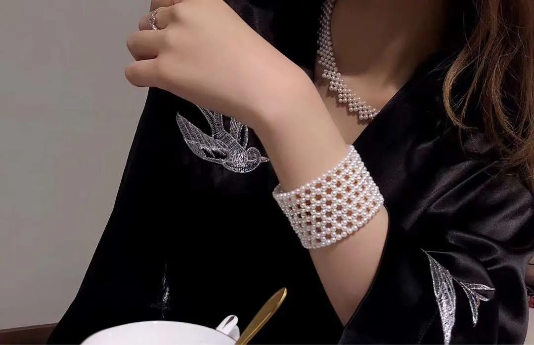 Tsukihana  Lace Style Freshwater Pearl Bracelet - TS003