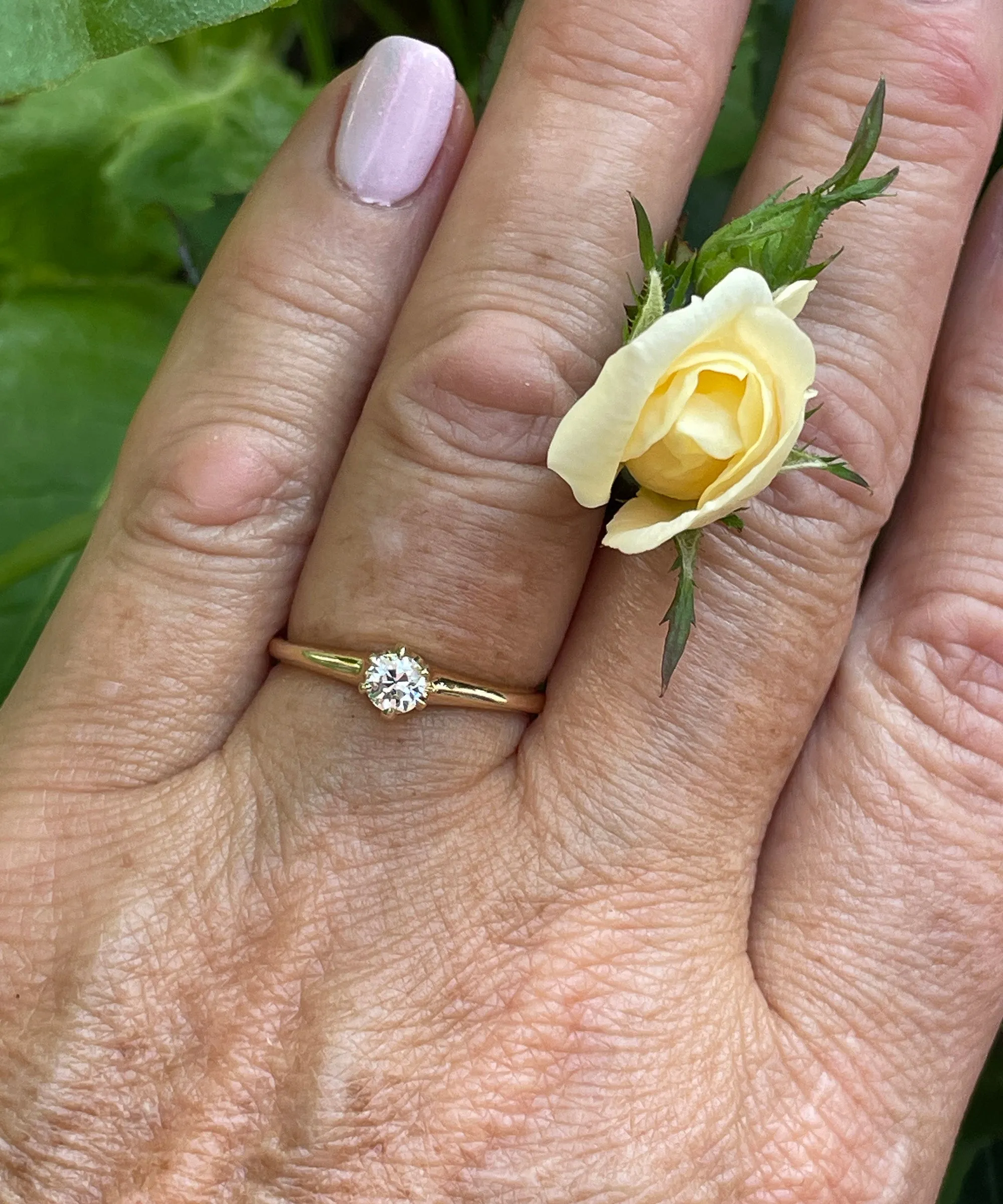 Victorian CIRCA 1890 Antique 0.26ct Old European Diamond Solitaire Engagement 14k Rose Gold Ring