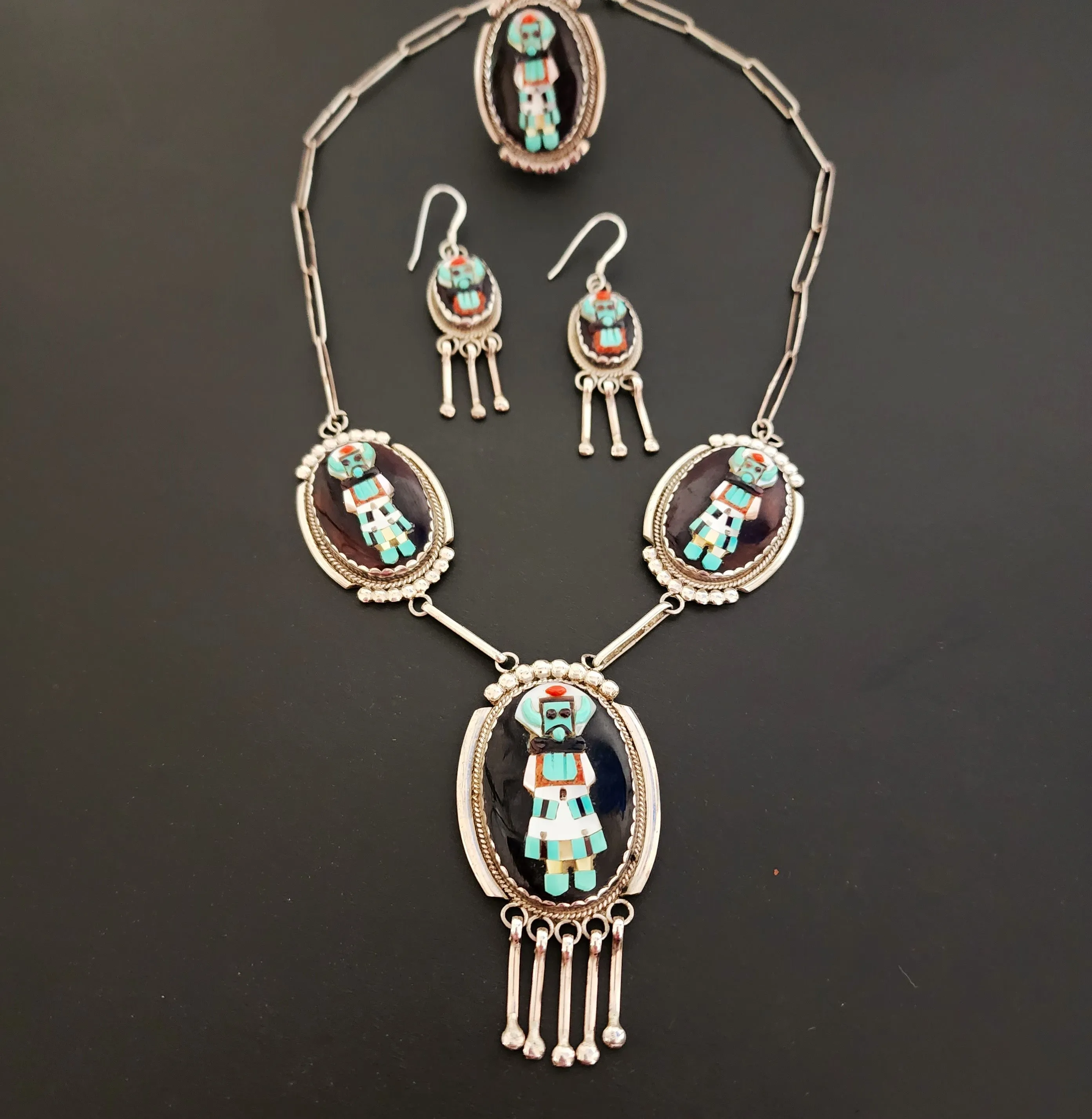 Zuni Vintage Beverly Etsate Necklace Set - 17.5 Long